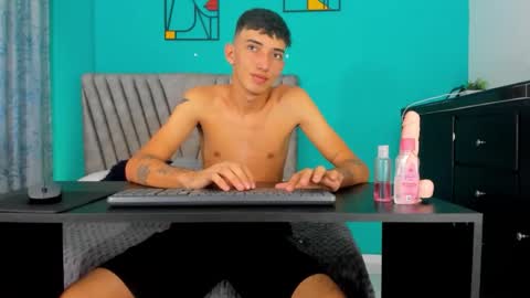 Maikol online show from 10, 4, 2026