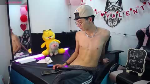 Snapshot of maiky_cooper chatting on 13, 2, 2025 Maiky Cooper online show from 13, 2, 2025