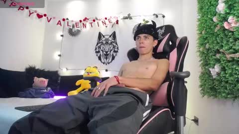 Snapshot of maiky_cooper chatting on 15, 2, 2025 Maiky Cooper online show from 15, 2, 2025