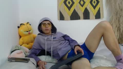 Snapshot of maiky_cooper chatting on 4, 3, 2025 Maiky Cooper online show from 4, 3, 2025