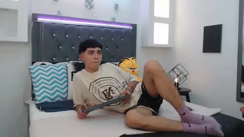 Snapshot of maiky_cooper chatting on 10, 3, 2025 Maiky Cooper online show from 10, 3, 2025