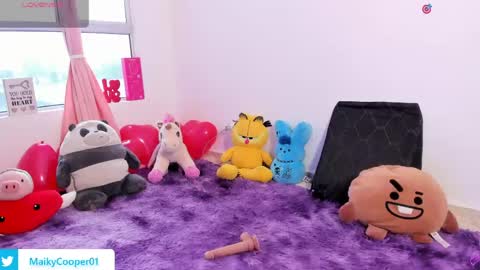 maiky_cooper01 online show from 16, 4, 2026