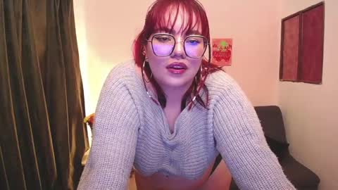 Snapshot of maily_888 chatting on 13, 12, 2024 maily online show from 13, 12, 2024