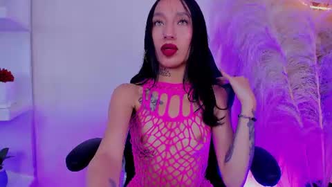 Snapshot of mailynjones_ chatting on 10, 6, 2026 Mailyn online show from 10, 6, 2026