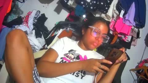 maite2020 online show from 22, 12, 2024