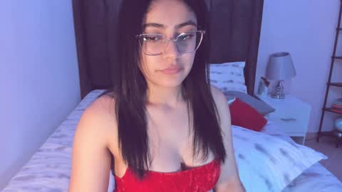 Maite online show from 8, 2, 2025