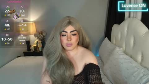 Snapshot of majestydannaxx chatting on 23, 4, 2026 majestydannaxx online show from 23, 4, 2026