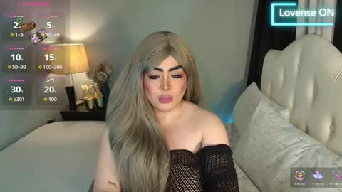 Snapshot of majestydannaxx chatting on 8, 5, 2026 majestydannaxx online show from 8, 5, 2026