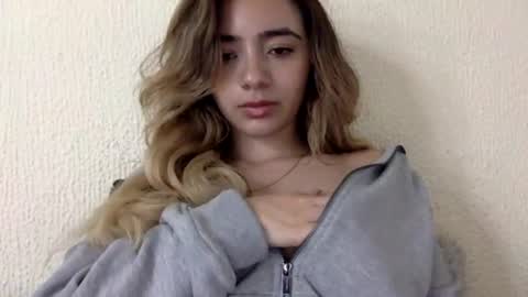majo_gomezz online show from 14, 7, 2026