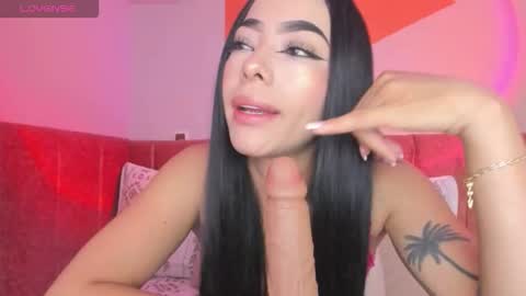 Snapshot of majoogomez chatting on 19, 9, 2025 Majo Gomez online show from 19, 9, 2025
