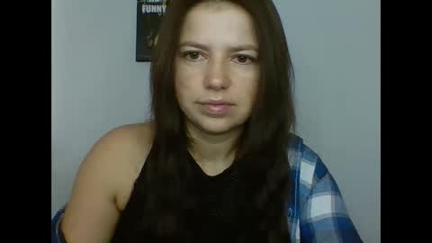 make_mesmile online show from 29, 10, 2025