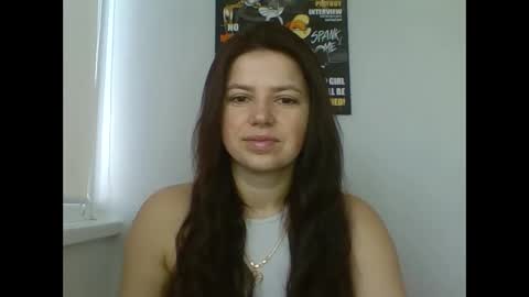 make_mesmile online show from 23, 2, 2026