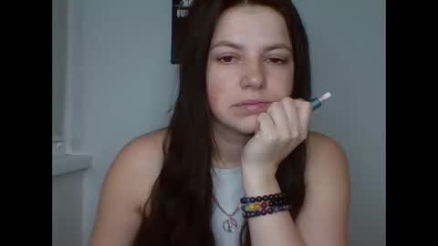 make_mesmile online show from 28, 2, 2026