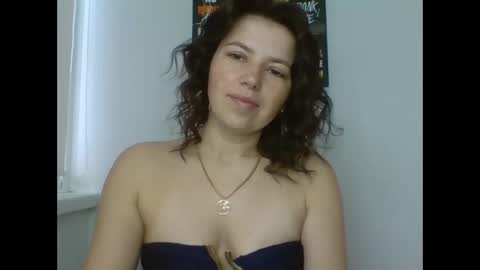 make_mesmile online show from 30, 3, 2026