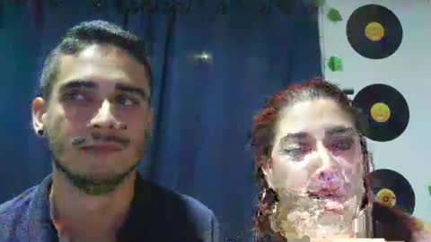 Makenzy darly online show from 8, 2, 2025