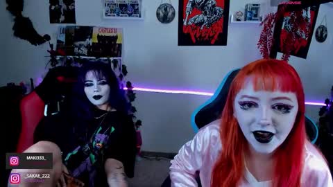 Snapshot of makii_33 chatting on 3, 10, 2025 ... ... online show from 3, 10, 2025