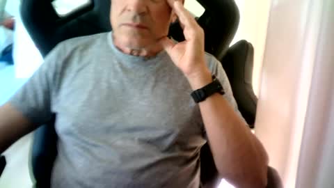 Snapshot of makis8989 chatting on 6, 7, 2026 makis8989 online show from 6, 7, 2026