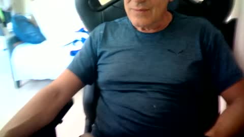 Snapshot of makis8989 chatting on 20, 7, 2026 makis8989 online show from 20, 7, 2026