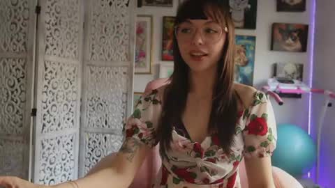 Snapshot of makiyahbelle2 chatting on 9, 6, 2026 MakiyahBelle online show from 9, 6, 2026