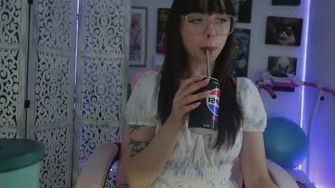 Snapshot of makiyahbelle2 chatting on 24, 6, 2026 MakiyahBelle online show from 24, 6, 2026