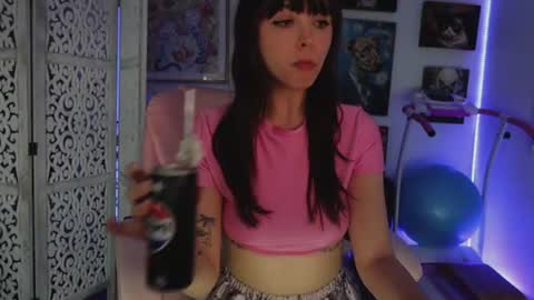 Snapshot of makiyahbelle2 chatting on 7, 7, 2026 MakiyahBelle online show from 7, 7, 2026