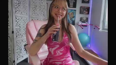 Snapshot of makiyahbelle2 chatting on 22, 7, 2026 MakiyahBelle online show from 22, 7, 2026
