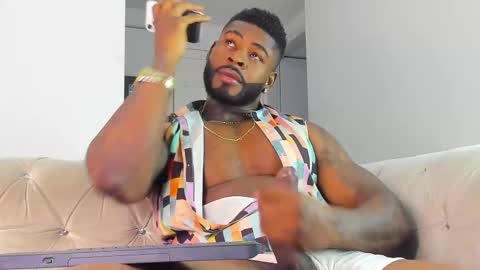 Makonnen online show from 1, 11, 2025