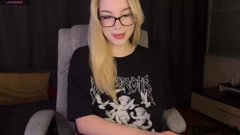 maksisisia online show from 17, 3, 2026