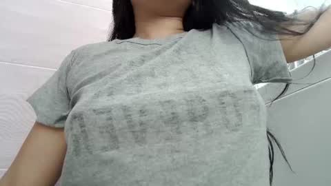 Snapshot of makulato chatting on 30, 6, 2026 Maya online show from 30, 6, 2026
