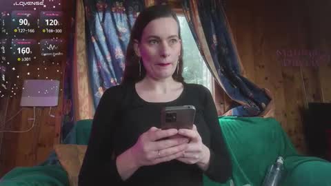 Mal Dee online show from 24, 3, 2026