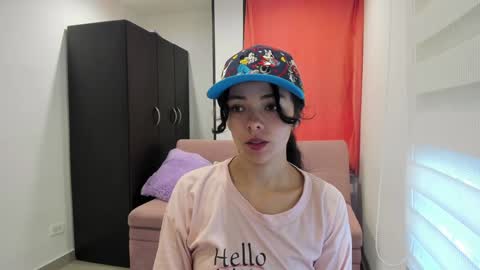 Snapshot of mal_norma chatting on 4, 1, 2025 Mal Norma online show from 4, 1, 2025