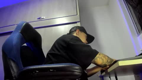 ADAM         online show from 18, 12, 2025