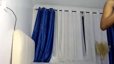 malia online show from 20, 4, 2026