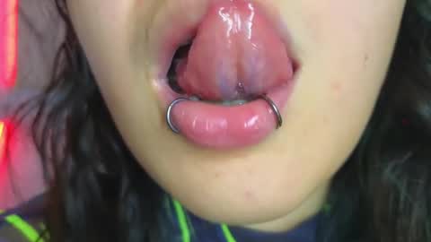 Snapshot of malicia_witch_ chatting on 12, 2, 2025 Mar Alicia Rosie v A L I C I A W I T C - Meg Cherie online show from 12, 2, 2025