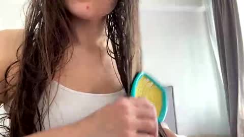 malinka_sweet19 online show from 26, 10, 2025