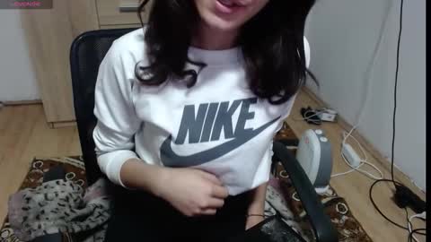 mallorymyers online show from 30, 11, 2025