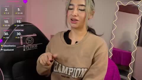 Malory  online show from 7, 11, 2025