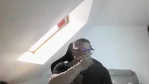 breton online show from 15, 2, 2026