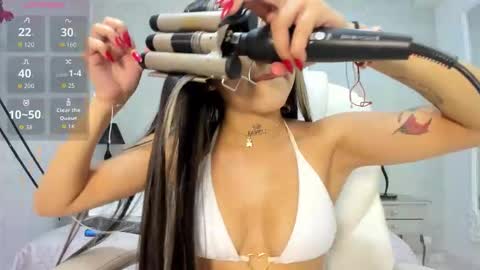 Snapshot of maluryblaze chatting on 1, 10, 2025 maluryblaze online show from 1, 10, 2025