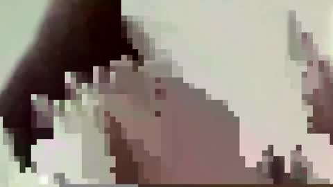Snapshot of mamoubz chatting on 1, 1, 2025 Clone online show from 1, 1, 2025