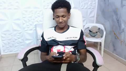 Snapshot of man_sant11 chatting on 13, 4, 2026 man_sant11 online show from 13, 4, 2026