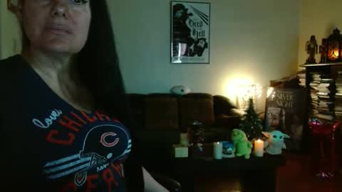 mandaloriangirlsfight online show from 19, 12, 2025