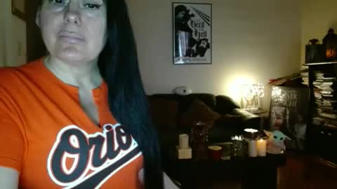 mandaloriangirlsfight online show from 4, 4, 2026