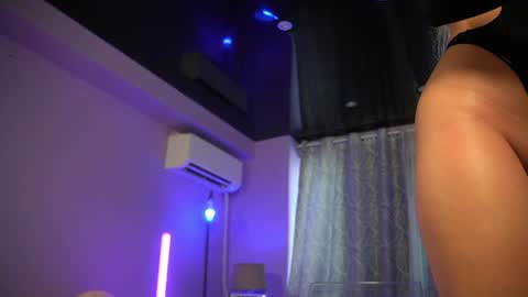 Snapshot of mandypeas chatting on 8, 7, 2026 Anto Lovense is Active My pleasure is in your hands Private is Open online show from 8, 7, 2026