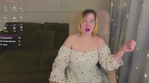 manic_pixie_ online show from 30, 1, 2025