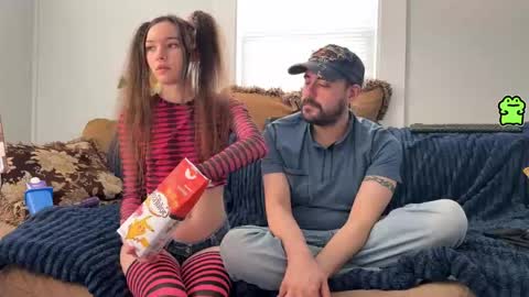 manicpixiedreamfrog online show from 18, 4, 2026