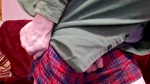 Dickinabox online show from 23, 2, 2026