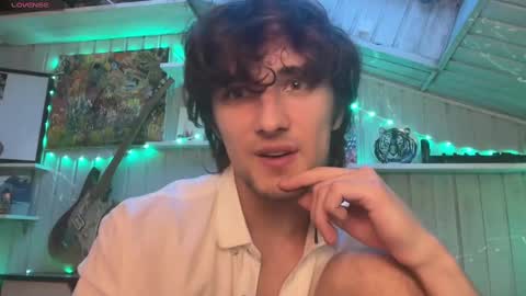 Snapshot of manolein chatting on 4, 2, 2025 manolein online show from 4, 2, 2025