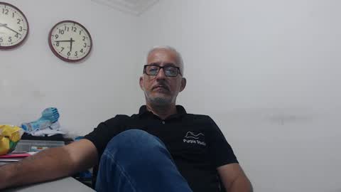 Snapshot of manolito1024 chatting on 4, 3, 2025 Manolito online show from 4, 3, 2025