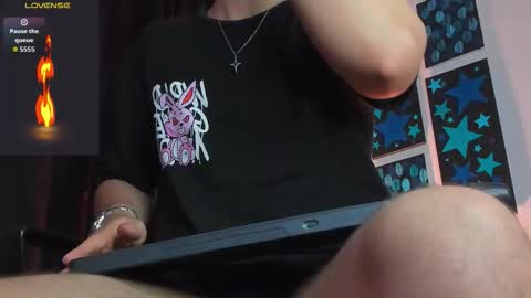  independent model online show from 28, 3, 2026